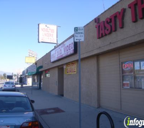 Tasty Thai Cafe - Mission Hills, CA