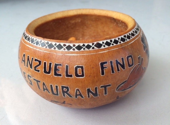 El Anzuelo Fino Restaurant - Woodhaven, NY