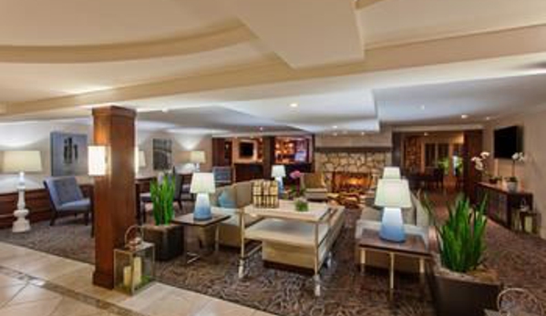 Hilton Garden Inn Monterey - Monterey, CA