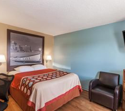 Super 8 by Wyndham Santa Barbara/Goleta - Goleta, CA