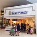 Auntie Anne's - Pretzels