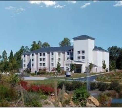 Baymont Inn & Suites - Mooresville, NC