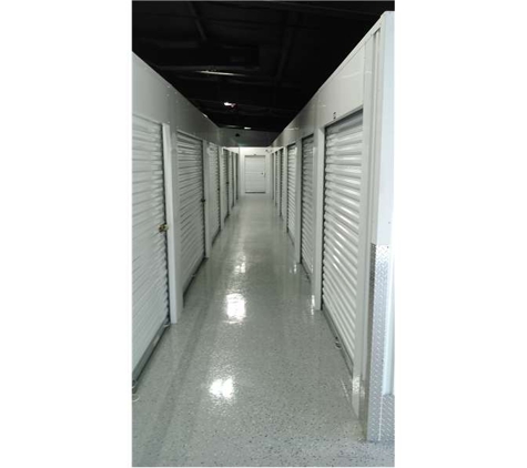 Extra Space Storage - Pinellas Park, FL