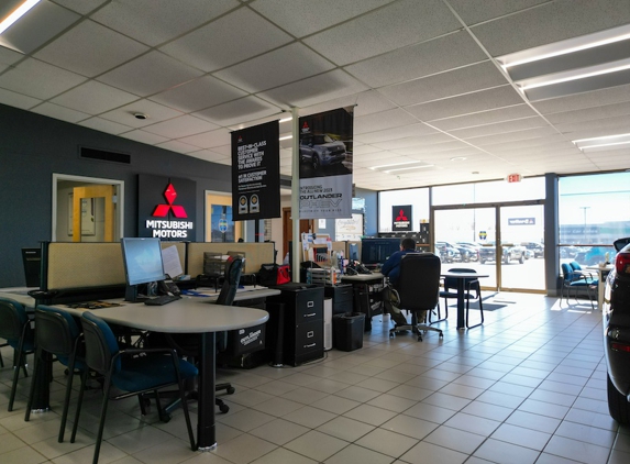 Russ Darrow Mitsubishi Parts Department - Waukesha, WI