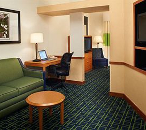 Fairfield Inn & Suites - Indianapolis, IN