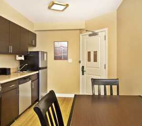 TownePlace Suites Republic Airport Long Island/Farmingdale - Farmingdale, NY