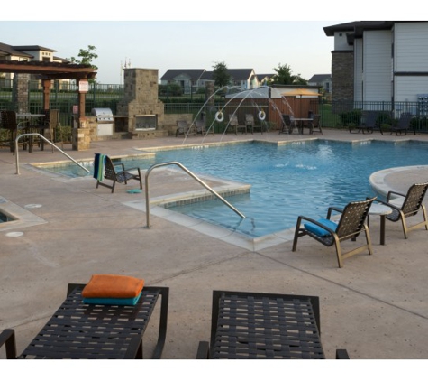 Legend Park Apartments - Lawton, OK