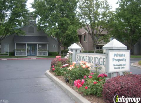 Stonebridge Apartments - Saint Helena, CA