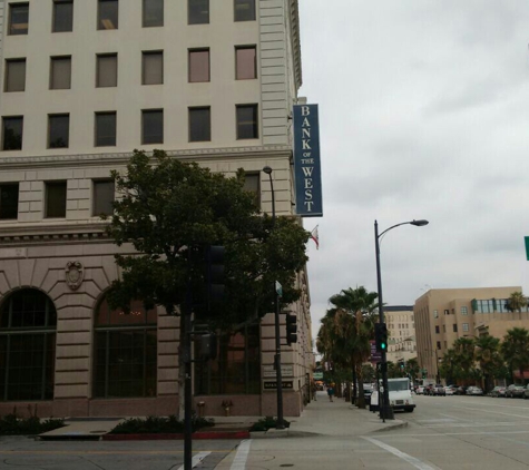 Bank of the West - Pasadena, CA. From the street