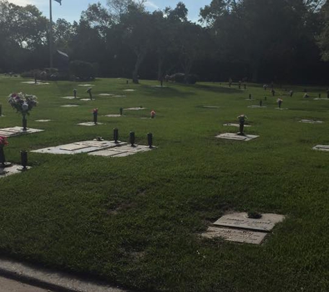 Restlawn Park & Mausoleum - Gretna, LA