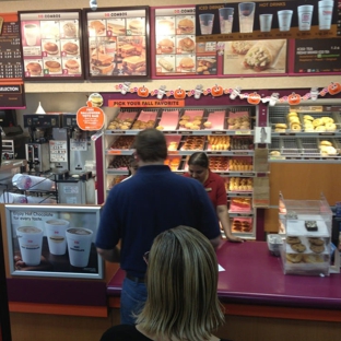 Dunkin' - Hicksville, NY