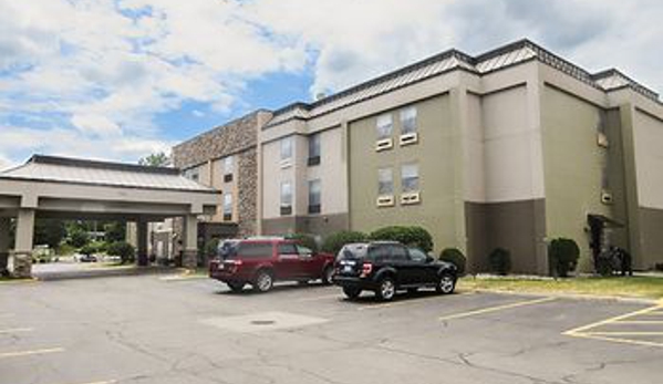 Comfort Inn Wings Stadium - Kalamazoo, MI