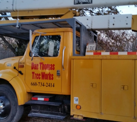 Dan Thomas Tree Works & Bucket Truck Ser - Brookfield, MO