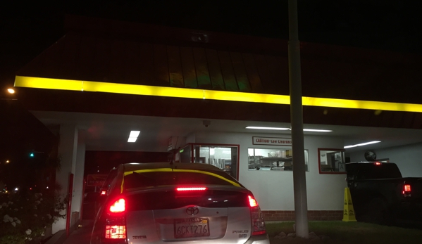 In-N-Out Burger - Azusa, CA. Drive Thru