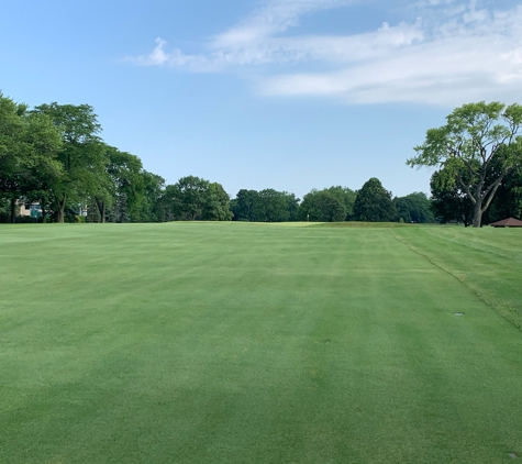 Blue Mound Golf & Country Club - Milwaukee, WI