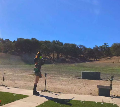 Oak Tree Gun Club - Newhall, CA