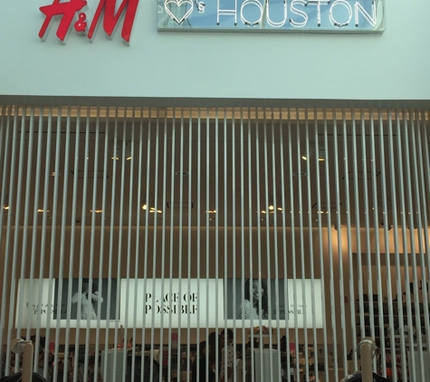 H&M - Houston, TX