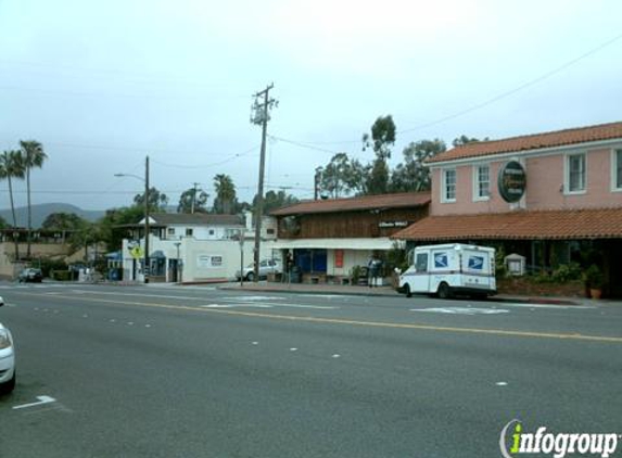 Charles Wigs & Hair Pieces for Men & Women - Laguna Beach, CA