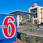 Motel 6