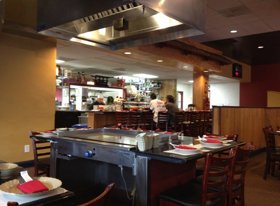 Sakura Teppanyaki and Sushi - Redwood City, CA