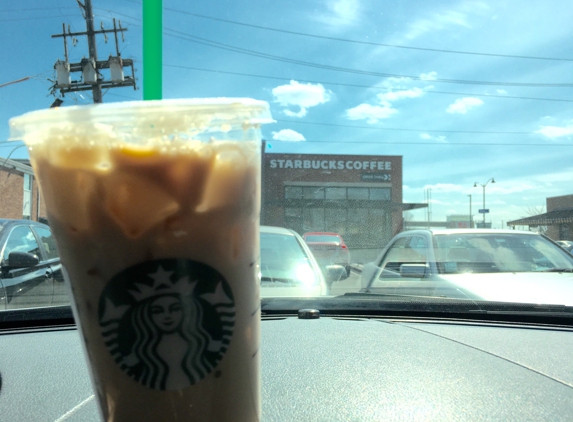Starbucks Coffee - Berwyn, IL