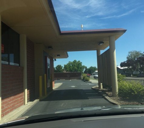 Wells Fargo Bank - Red Bluff, CA