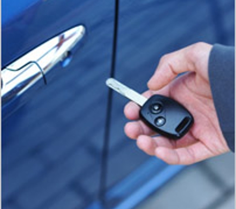 Romer Locks Locksmiths - Port Macquarie, NSW. Car transponder keys can be cut and programmed at Romer Locks