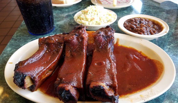 Interstate Bar-B-Que - Southaven, MS