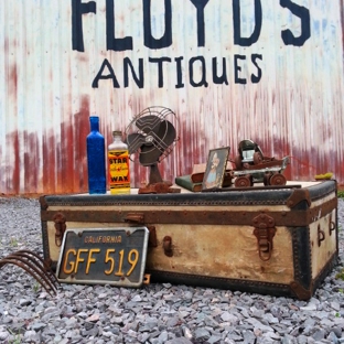 Floyds Garage Knoxville Antiques - Knoxville, TN