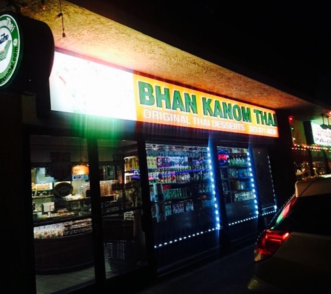 Bhan Kanom Thai - Los Angeles, CA