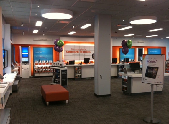 AT&T Store - Erie, PA