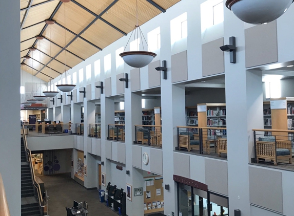 Carlsbad City Library - Carlsbad, CA