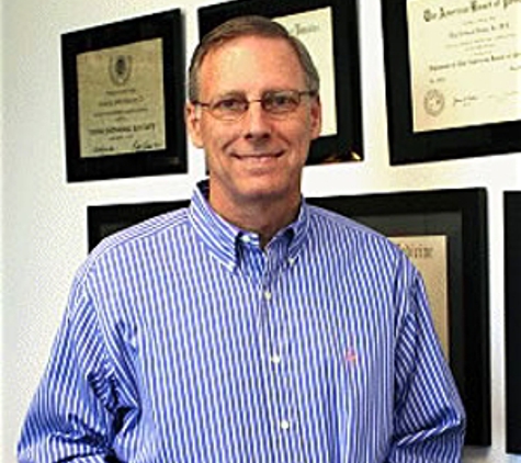 Dr. Ray N. Rhodes, MD - Fort Worth, TX