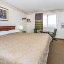 Super 8 by Wyndham Colorado Springs/Chestnut Street - Motels