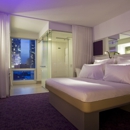 YOTEL New York Times Square - Bars