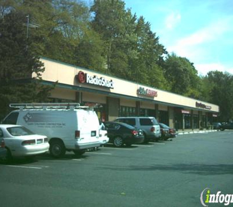 RadioShack - Bellevue, WA