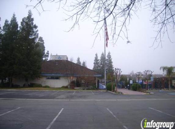 H & E Nursery - Fresno, CA