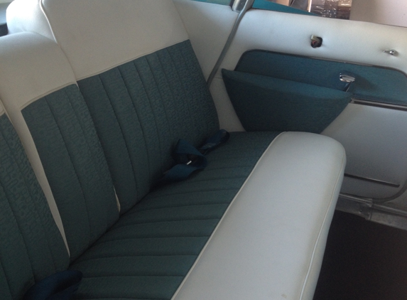 Junior's Custom Upholstery by Reza - Lake Elsinore, CA