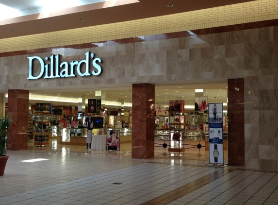 Dillard's - Beaumont, TX