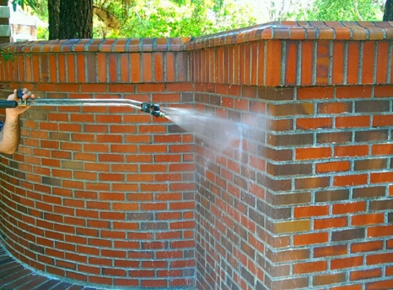 Underpressure Powerwashers - Powerwashing & Kitchen Exhaust, Hood Cleaning - Hesperia, CA