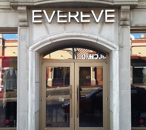 Evereve - Closed - Kansas City, MO