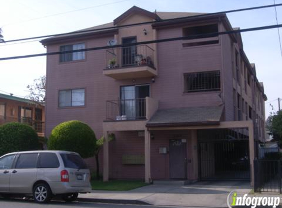 Tenth Street Apartments - Long Beach, CA