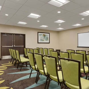 Homewood Suites by Hilton Mobile I-65/Airport Blvd - Mobile, AL