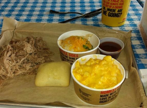 Dickey's Barbecue Pit - Everett, WA