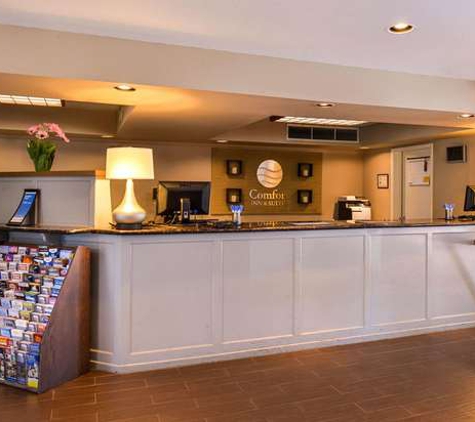 Comfort Inn & Suites Rancho Cordova-Sacramento - Rancho Cordova, CA