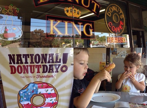 Donut King - Redwood City, CA