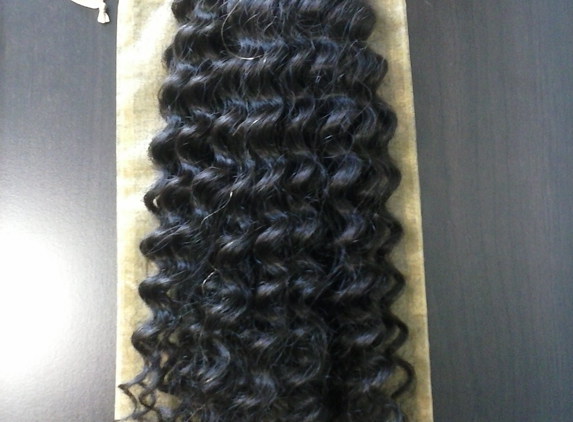 Hairlistic Virgin Hair Boutique - Douglasville, GA