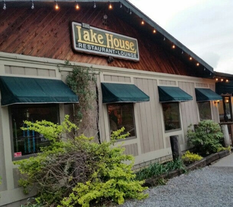 Lake House Restaurant - Morgantown, WV