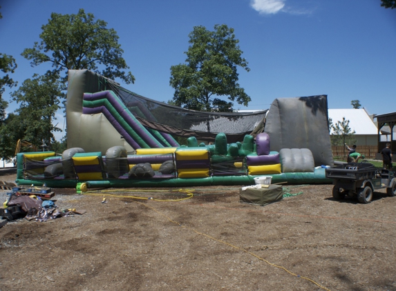 Bounce Houses & More - Waverly, OH