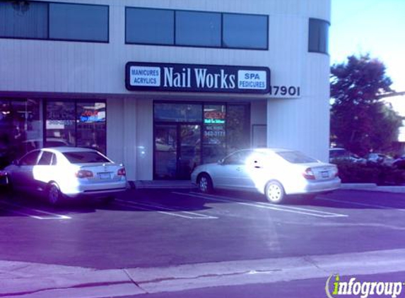 Tip Top Nails Spa - Encino, CA